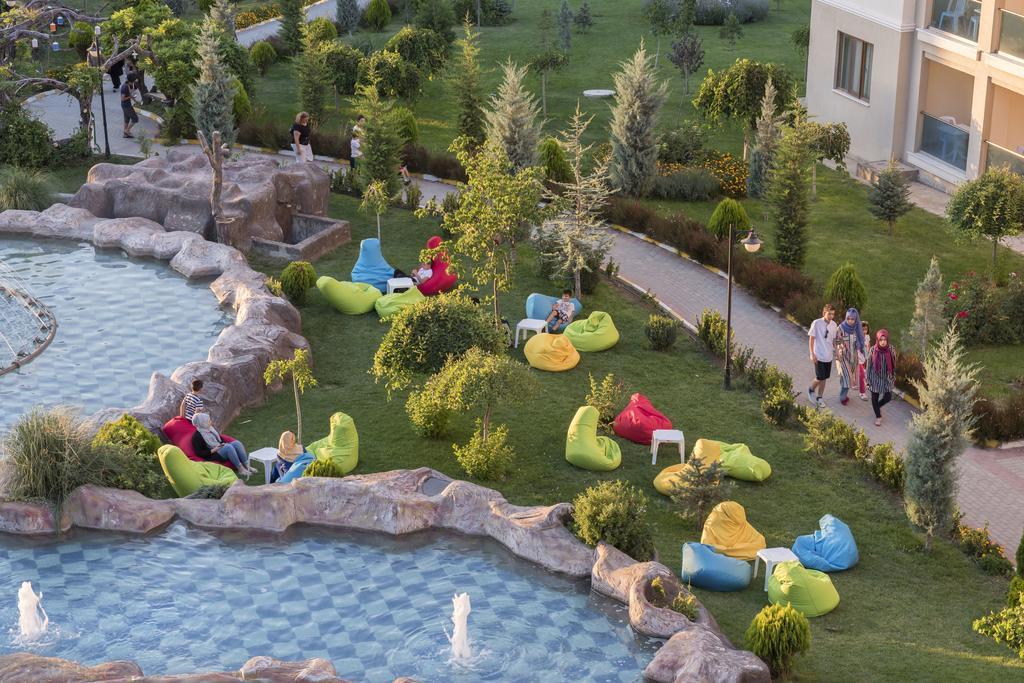 Grand Ozgul Thermal Holiday Village Gazligol Exterior foto